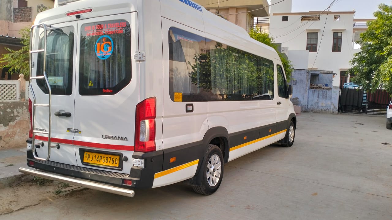 Tempo Traveller 12/17 Seater